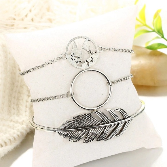 NEW!💙💎BUNDLE OF 3! LAYER BRACELETS! FEATHER!💎💙 - Picture 5 of 15